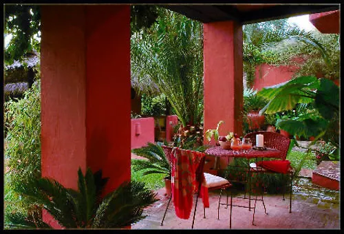 Casa Las Palmeras (Adults Only) 马尔韦利亚